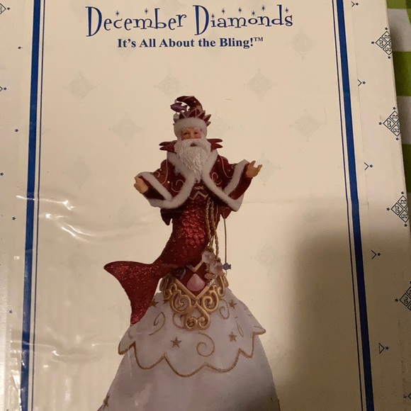 December Diamonds King Neptune Tree Topper - Picture 2 of 4